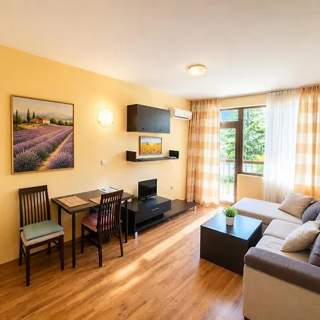 Rosa Rogosa Apartment