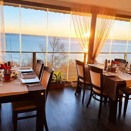 Rosa Rogosa Apartament